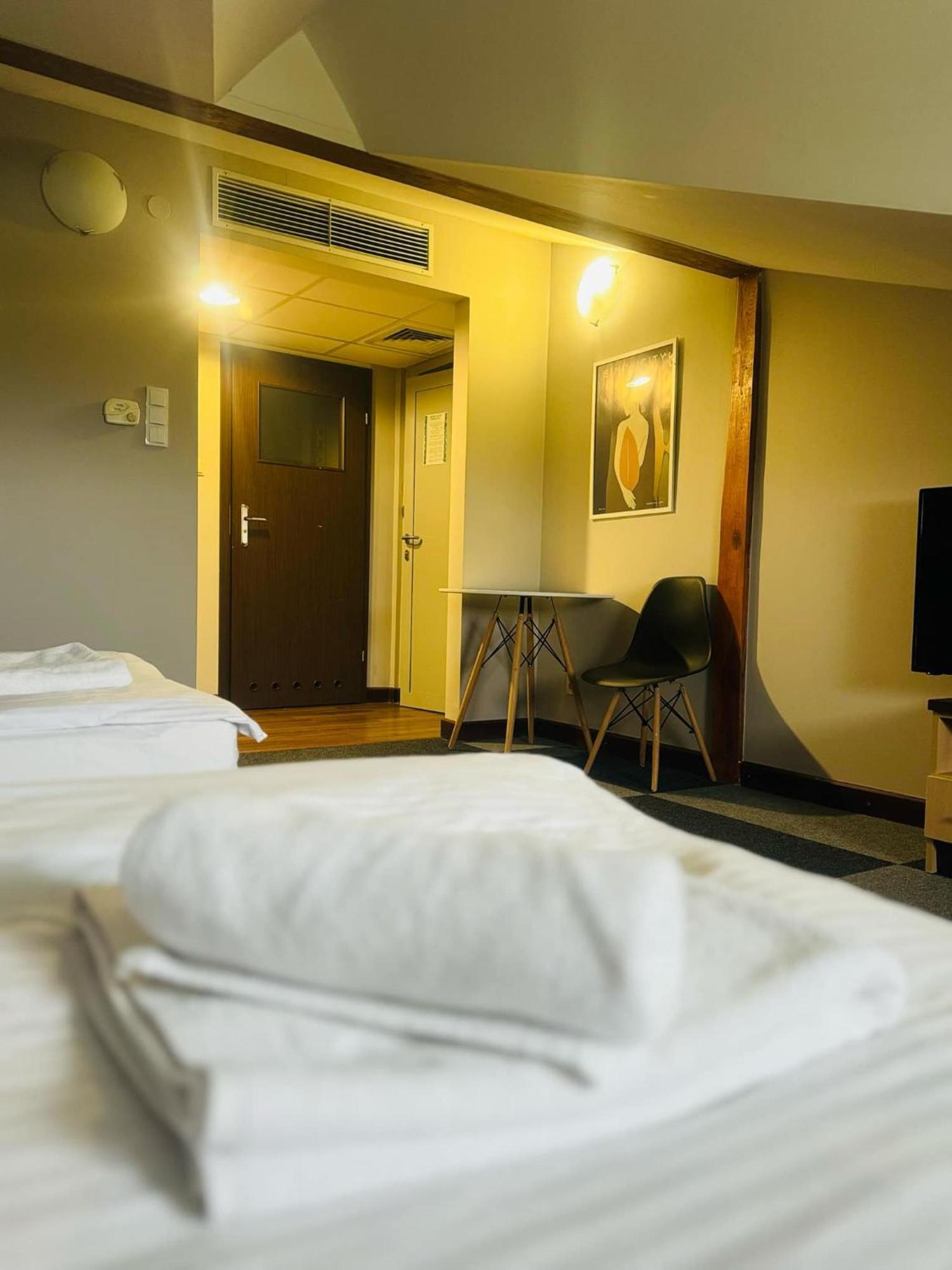 Magiczna Farma Hotel Obiady Maka I Magia Zambrow Eksteriør billede
